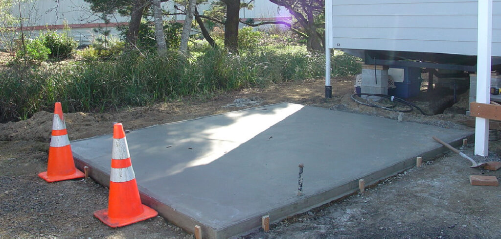 How to Lay a Patio Without Cement