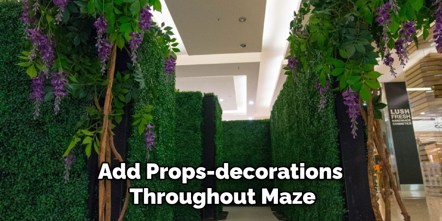 Add Props-decorations Throughout Maze