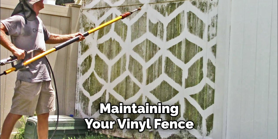 Maintaining Your Vinyl Fence
