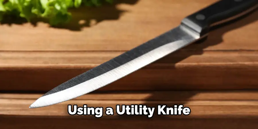 Using a Utility Knife