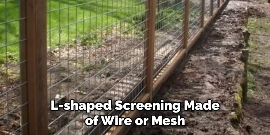 L-shaped Screening Made of Wire or Mesh