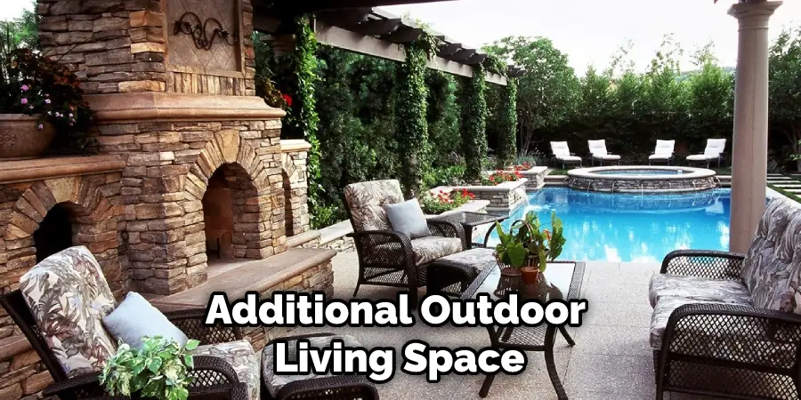 Additional Outdoor Living Space