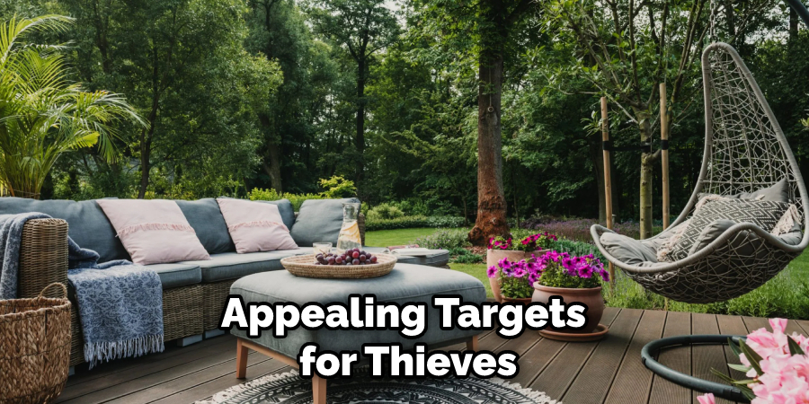 Appealing Targets for Thieves