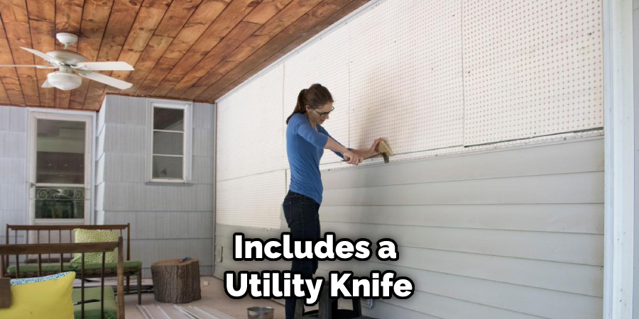 Includes a Utility Knife