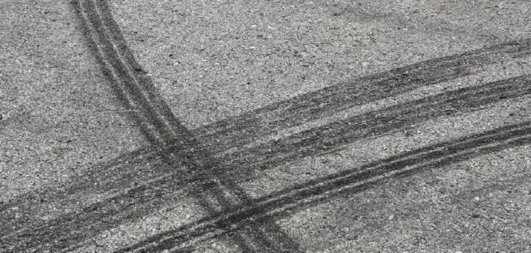 how-to-remove-tire-marks-from-concrete-driveways-a-simple-useful