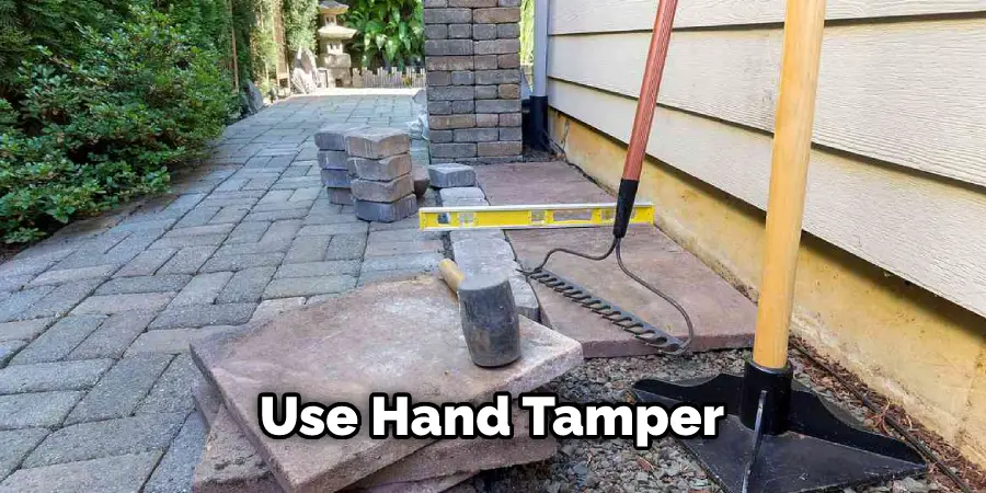 Use Hand Tamper