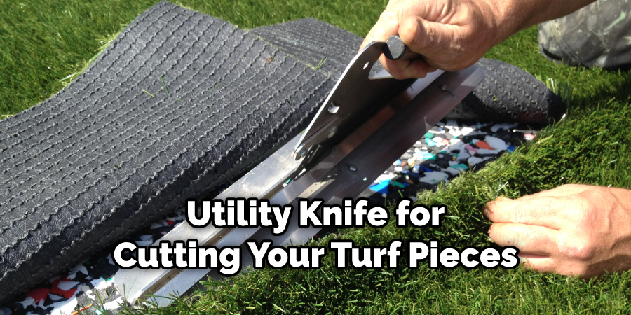 Utility Knife for Cutting Your Turf Pieces