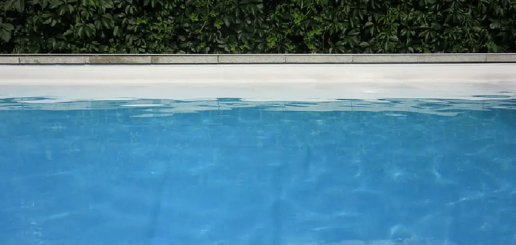 How to Clean a Summer Waves Pool